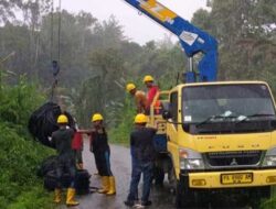 PLN Obati Kerinduan Masyarakat, 5 Kampung di Keerom Akhirnya Nikmati Listrik 24 Jam