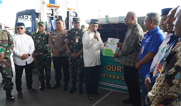 Bupati JR Sambut Ikon MTQ XXX se Tanah Papua