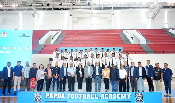 Claus Wamafma 24 Alumnus PFA2