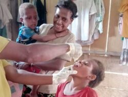 PPM dan Puskesmas Kais Bersinergi Gelar Imunisasi Polio di Sorong Selatan