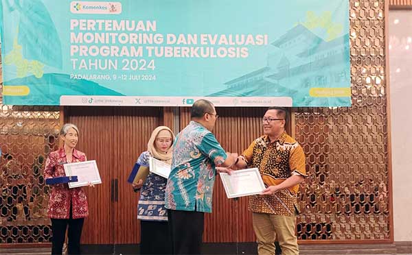 Dinkes PT Terbaik I Program TBC 2024