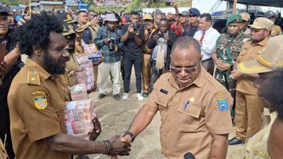 Noak Tabo Plt Kepala DPMK Tolikara