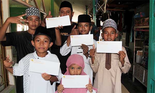 PW Berbagi Kasih di Masjid Al Ashri Youtefa2