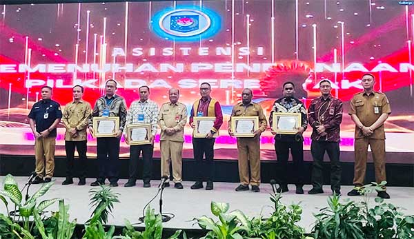 Pemprov PT T Raih Penghargaan Pemilu2