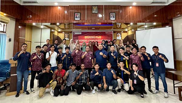 Sepakat Akselerasikan Digitalisasi Pendidikan, Telkomsel-UM Sorong Teken PKS 3 Telkomsel UM Sorong Teken PKS 3