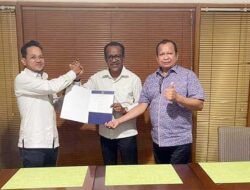 Didukung 5 Parpol, Frans Pekey-Mansur Siap Bertarung di Pilkada Kota Jayapura