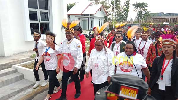 JOEL Daftar KPU Mimika2