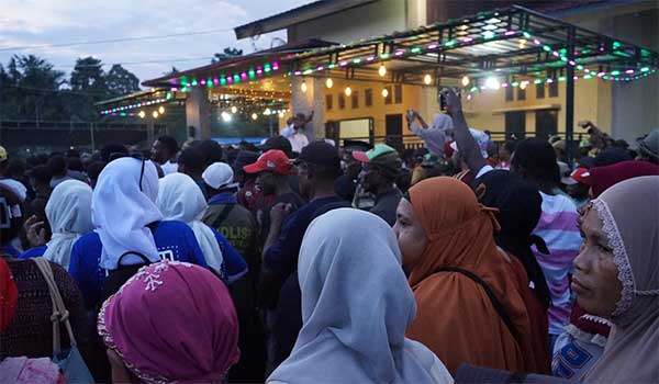 MAtret Kokop Ribuan Simpatisan