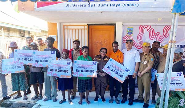 Pj Gub PT Bantuan Kemiskinan Ekstrim3