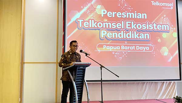 Vice President Consumer Business Telkomsel Area Pamasuka Muharlis