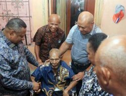Ikut Pilkada, BMD-Dipo Sowan Ke Ondoafi Besar Tobati Enggros Minta Restu