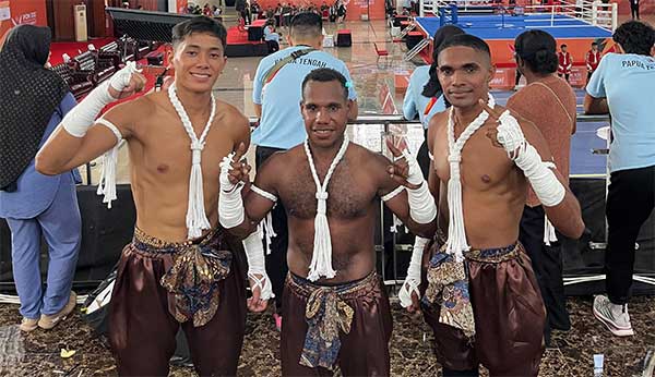 Dukung Papua Tengah di PON XXI Aceh-Sumut, PTFI Selamati Atlet Muay Thai Peraih Medali 3 PTFI Dukung Papua Tengah di PON XXI3