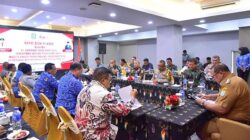 Pangkoarmada III Hadir Rapat DESK Pilkada