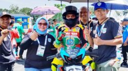 Pembalap Randi Oding Raih Emas PON XXI