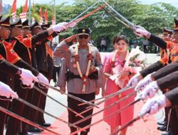 Polda Papua Gelar Tradisi Penyambutan Kapolda Baru