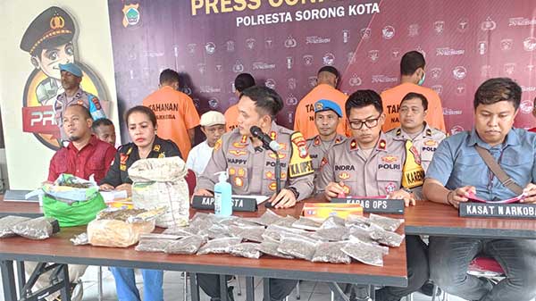 Polresta Sorong Kota 2 Kasus Nasrkoba2