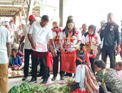 Belanja Masalah di Pasar Phara Sentani, BTM-YB Siap Tindaklanjut Jika Terpilih