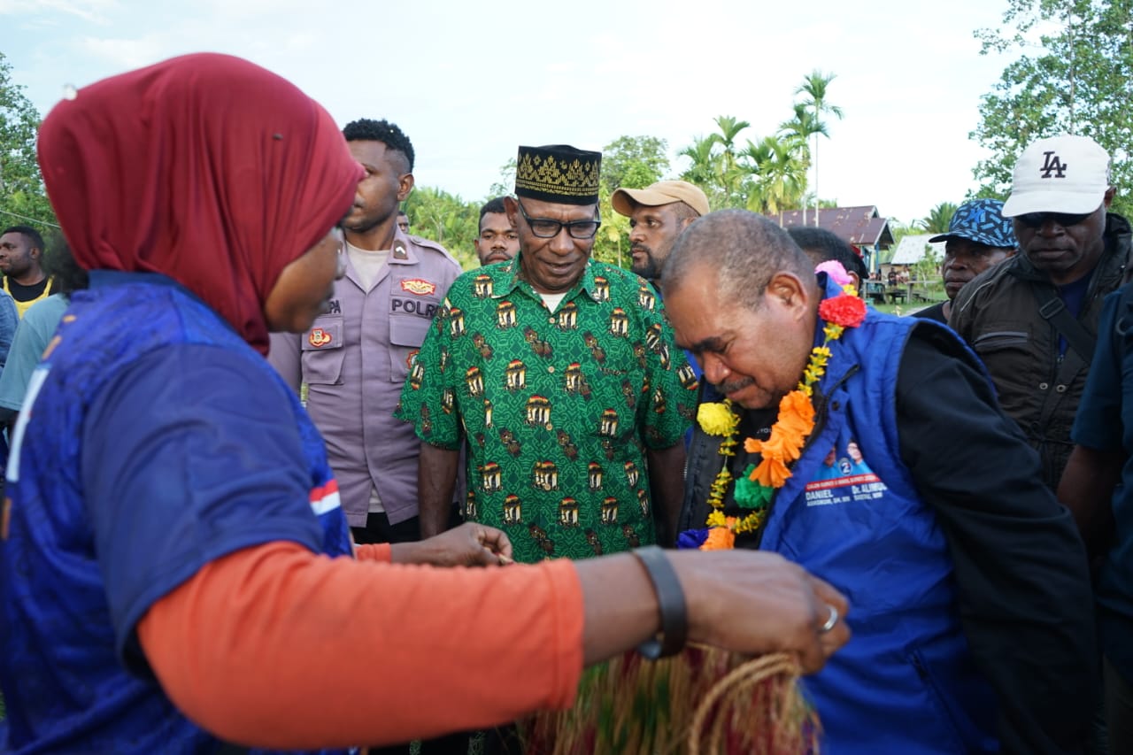 Masyarakat Tomu ke DAMAI : Kami Butuh Rumah Ibadah 1 IMG 20241018 WA0008