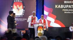 Pesan JOEL ke Warga Mimika: Ingat Coblos Nomor 1 Rambut Putih Kepala Botak 9 JOEL Debat Publik Perdana Pilih Rmbut Putih Kepala Botak