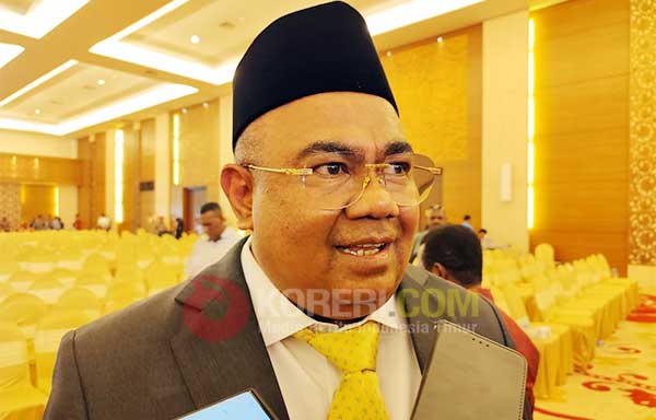 Ketua DPR PBD sementara Hendry AG Wairara