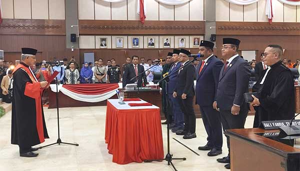 Pelantikan Pimpinan DPRD Maluku 2024 2029