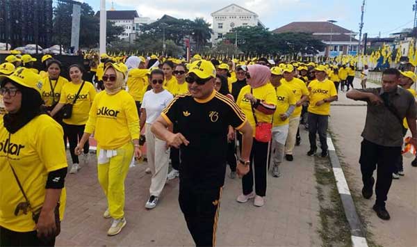 BMW Senam Bersama Partai Golkar