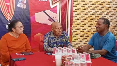 Mananwir Keret Bertemu BTM di Jayapura, Keluarga Sroyer Siap Penyelesaian Adat di Biak