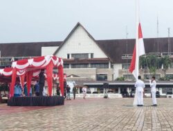Pj Wali Kota Sorong Ajak Masyarakat Teladani Jiwa Kepahlawanan