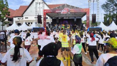 Antusias Ribuan Warga PBD Ikut KPU Color Run