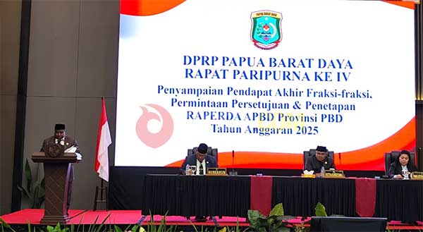 Sah! APBD Induk PBD TA 2025 Sebesar 1.69 Triliun 2 DPR PBD Tetapkan RAPBD 2025 2