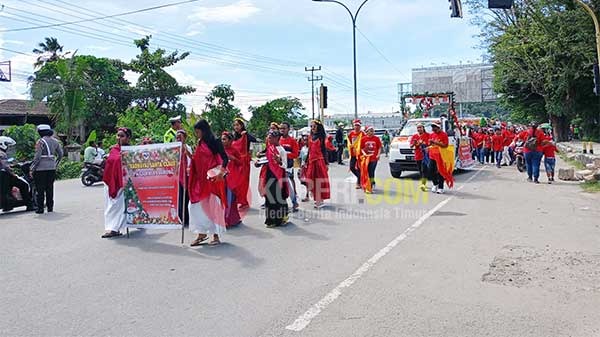 Sambut Natal, Pj Wali Kota Sorong Lepas Karnaval Sinterklas 2 IMG 20241202 WA0040