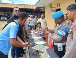 Penegakan Disiplin, Kapolres Supiori Periksa Senjata Api Dinas Personel