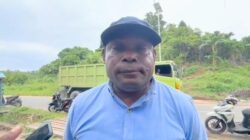 Kepala Distrik Batanta Selatan Nikson Dey