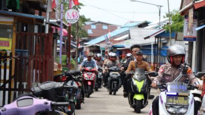 Pengamanan Ketat! Polres Asmat Kawal Kunjungan Panitia Natal Nasional 2024 Kementerian RI
