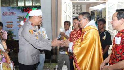 Ciptakan Keamanan, Wakapolda Papua Pimpin Kunjungan Malam Kudus ke Gereja