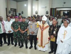 Kapolda dan Forkopimda Papua Rayakan Malam Kudus Bersama, Wujudkan Kerukunan dan Kedamaian