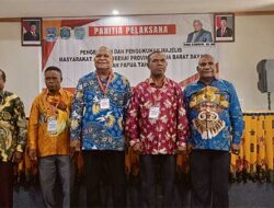 Majelis Masyarakat Adat Doberai di Papua Barat Daya Resmi Dikukuhkan, Ini Penegasan Asmuruf