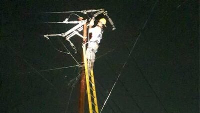 PLN Gercep Pulihkan Suplai Listrik di Jayapura Pasca Cuaca Ekstrem