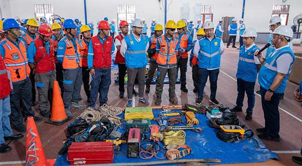 PLN Papua PB Siaga Listrik Nataru 2025 2