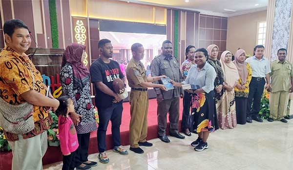 YPMK Gandeng UNIPA Luncurkan Buku Bumi Papua Barat