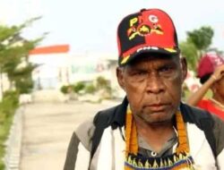 Adrian Katiri Tegaskan Keputusan LMA 7 Suku Teluk Bintuni Sah !
