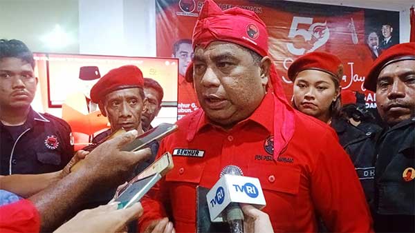 Benhur G Watubun Ketua DPD PDIP Maluku