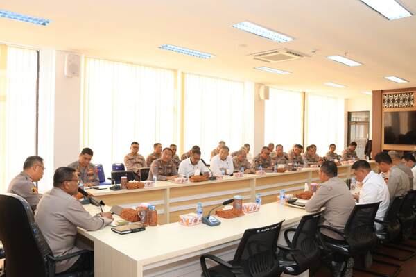 Kapolda Renwarin: Pemisahan Polda Papua Tengah untuk Tingkatkan Pelayanan Publik 3 IMG 20250107 WA0012