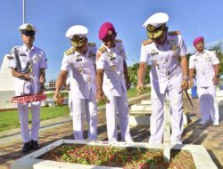 Kas Koarmada III Hadiri Ziarah Rombongan Peringati Hari Dharma Samudera 2025