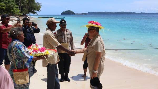 Wakapolda Sambangi Polsubsektor Pulau Liki: Wujud Peduli Wilayah Perbatasan 1 IMG 20250128 WA0066