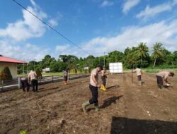 Dukung Ketahanan Pangan, Polsek Bonggo Tanam Jagung dan Kacang Tanah