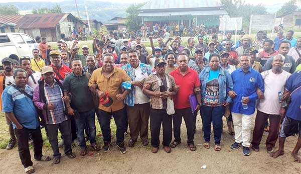 Masyarakat Adat Suku Mpur Bersatu Jemput DOB