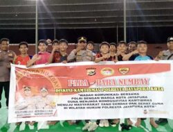 Sambangi Kelompok Remaja yang Berolahraga, Ini Pesan Kanit Binmas Polsek Muara Tami