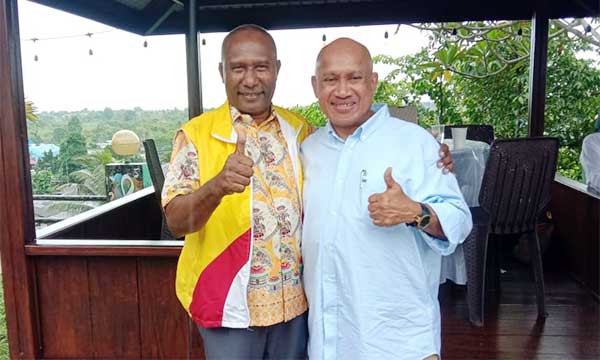 Noak Krey Bupati Mansnembra