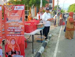 PKS Maluku Peduli Masyarakat, Bagikan 500 Paket Takjil Bergizi Gratis di Ambon